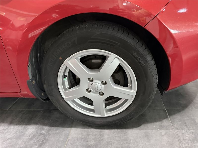 Kia Rio 1,3   i KLIMA HEZKÝ STAV ALU - fotka 24 z 24