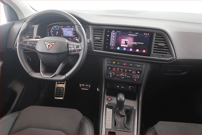 Cupra Ateca (2024) 2.0 TSI - fotka 7 z 19