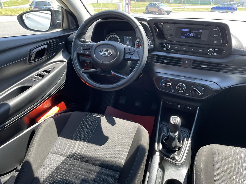 Hyundai Bayon 1,2i/62kW - Comfort Club - fotka 28 z 56