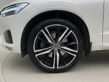 Volvo XC60 B6 AWD R-DESIGN AUT  - náhled 38