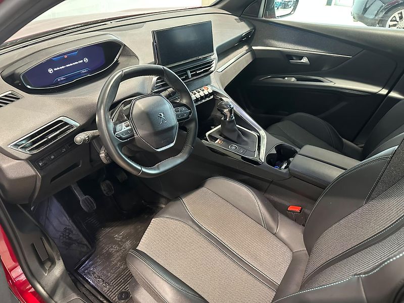 Peugeot 3008 (2023) 1.2PureTech,AllurePack130HP,ČR - fotka 7 z 20