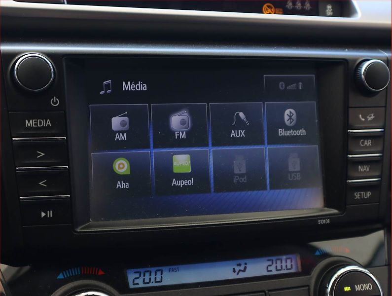 Toyota RAV4 (2016) 2.5 Hybrid, Automat, Navi - fotka 19 z 21