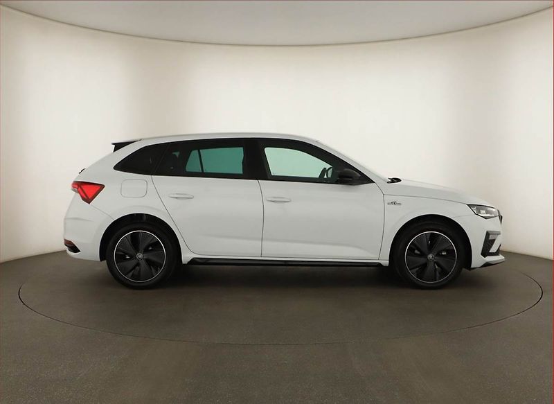 Škoda Scala (2026) 1.0 TSI, MONTE CARLO, DPH - fotka 6 z 15
