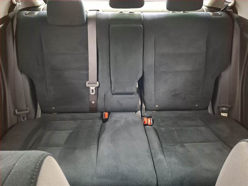 Honda Civic (2008) 1.4 i-DSI, po STK - fotka 10 z 22