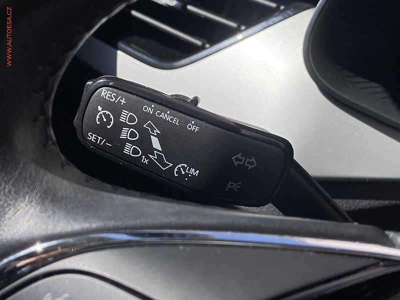 Škoda Kamiq (2021) 1.0 TSi, ČR, Style, LED - fotka 14 z 18