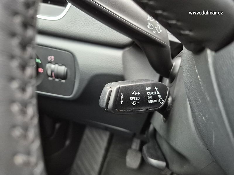 Audi Q3 (2018) 1.4 TFSi 92KW SPORT - fotka 26 z 53
