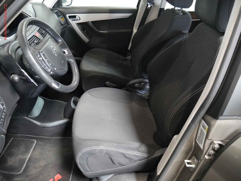 Citroën C4 Picasso (2013) 1.6 HDI Comfort, AT, AC, temp - fotka 9 z 22