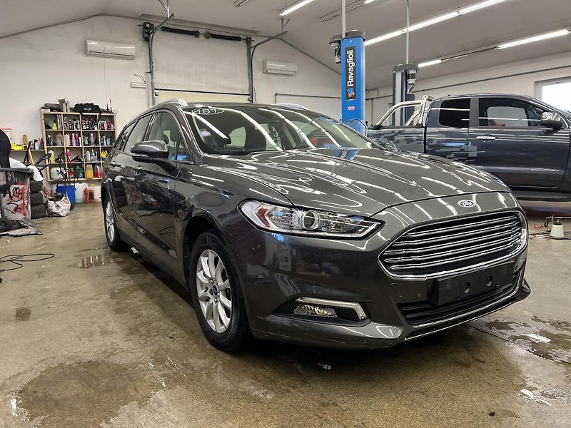 Ford Mondeo 1.5 Ti-VCT 118 kW - fotka 1 z 20