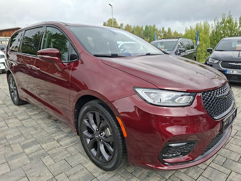 Chrysler Pacifica (2020) 3,6L V6 SPORT,DVD,ALU kola R20 - fotka 1 z 34