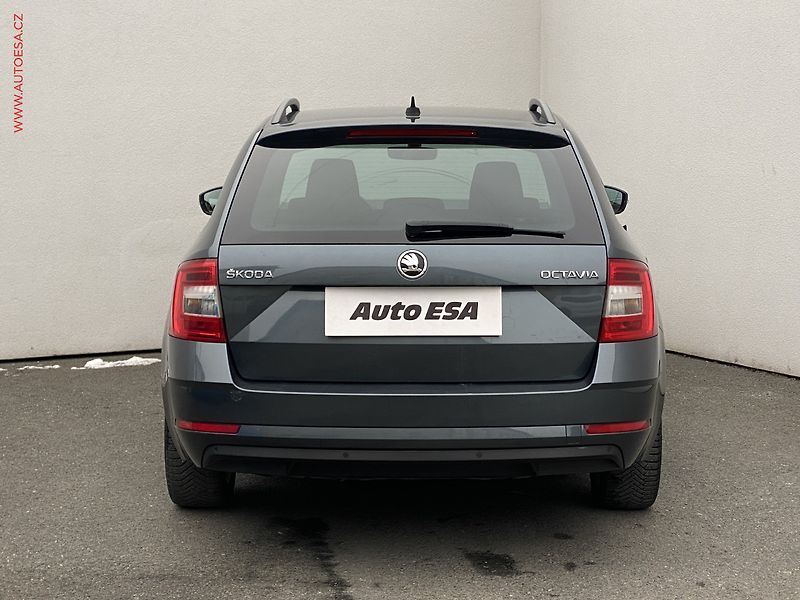 Škoda Octavia (2017) 1.6 TDi, Ambition, DSG - fotka 5 z 18