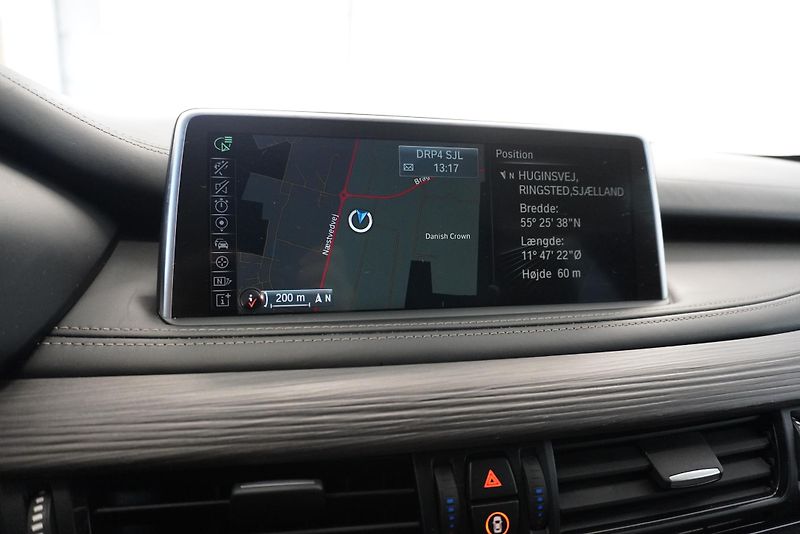 BMW X5 (2015) M50D SUV XDRIVE STEPTRONIC - fotka 25 z 42