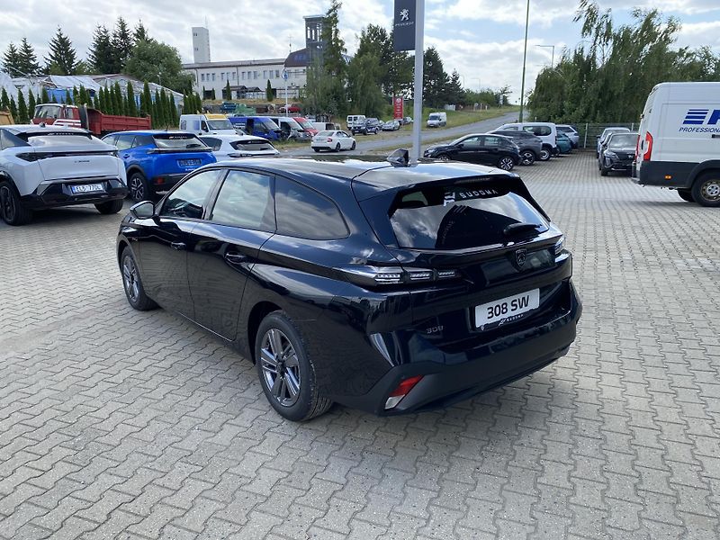 Peugeot 308 (2025) SW STYLE BlueHDi 130 S&S EAT8 - fotka 6 z 27