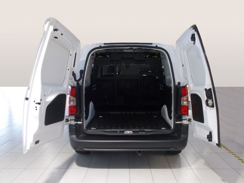 Opel Combo (2026) CrewVan L2 (XL) 1.5 CDTI (96kW - fotka 10 z 31