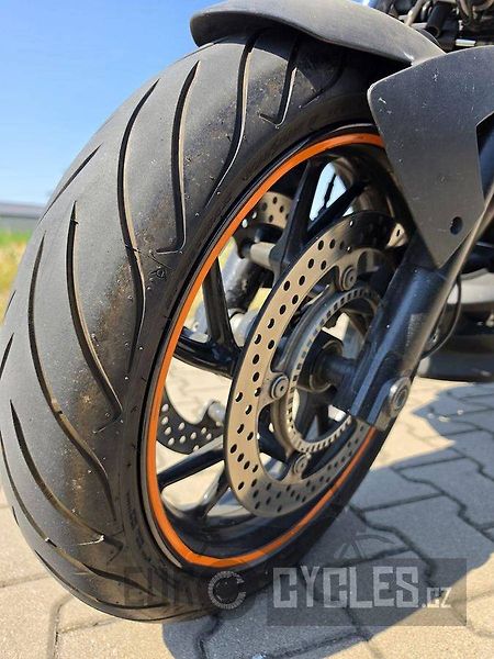 BMW F 800 R (2011) - fotka 8 z 14