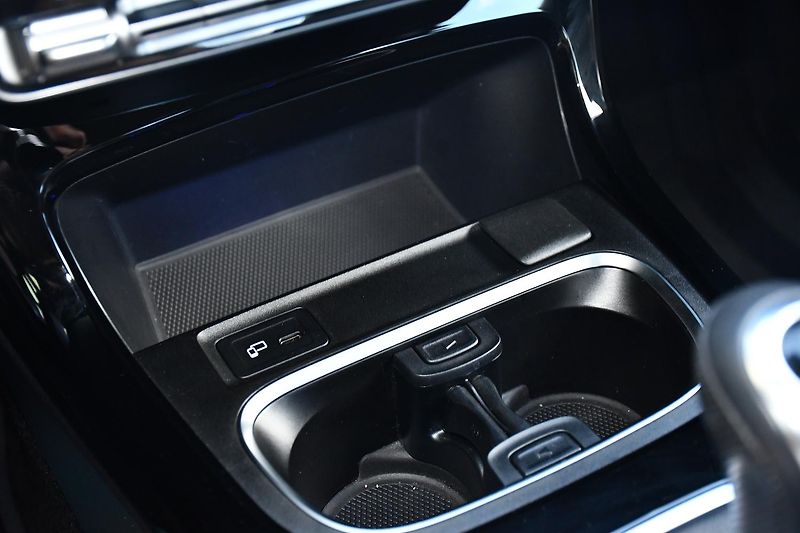 Mercedes-Benz Třídy A A180 NTOP ČR 1M - fotka 34 z 54