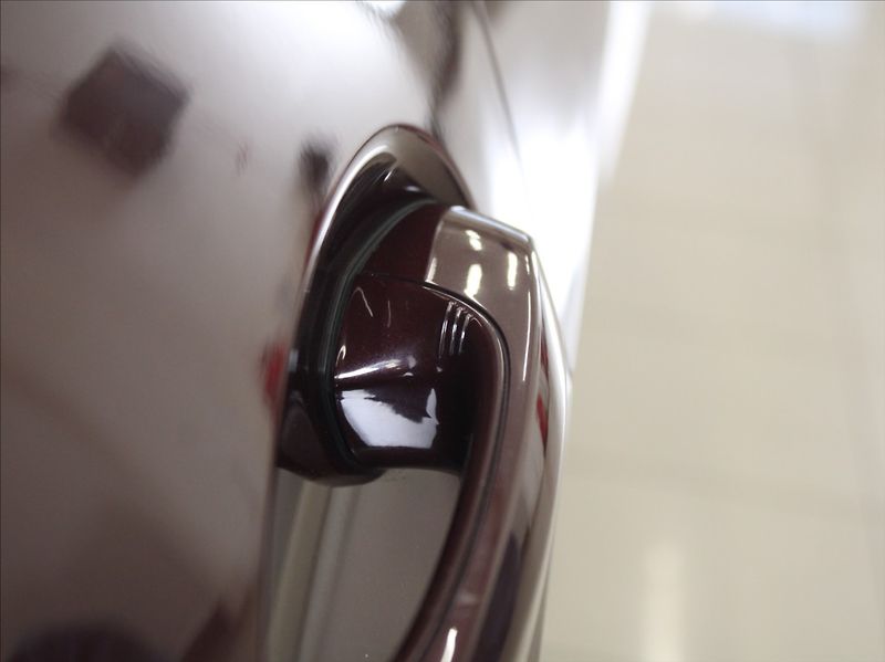 BMW X7 3,0 40xD M-paket B&W 6-míst ČR - fotka 49 z 51