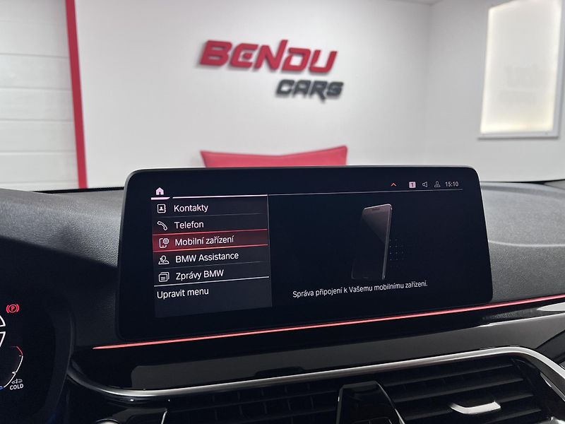 BMW Řada 5 520 d Xdrive 140 kW Premium - fotka 35 z 37