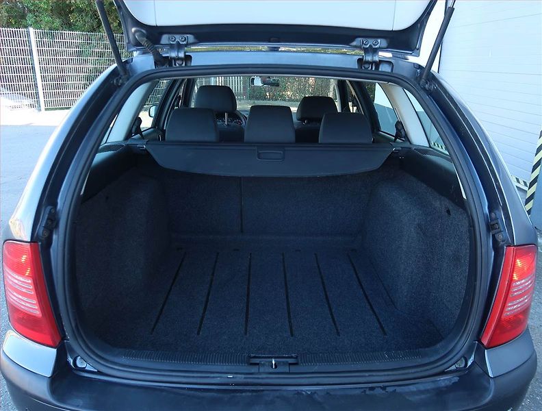 Škoda Octavia (2007) 1.6, ČR,1.maj, Serv.kniha - fotka 13 z 14