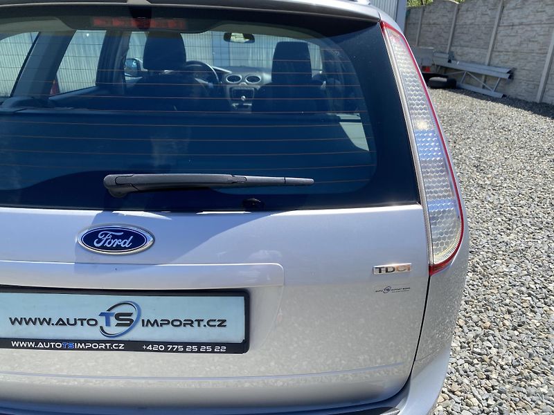 Ford Focus 1.6 TDCi 90PS KOMBI STK  - fotka 43 z 151