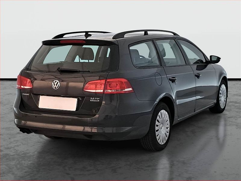 Volkswagen Passat (2011) 2.0 TDI, po STK, dobrý stav - fotka 5 z 16