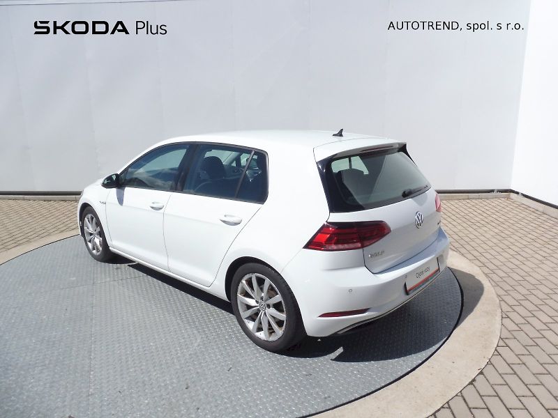 Volkswagen Golf (2019) Maraton Edition 1,5 TSI 96kW - fotka 23 z 25