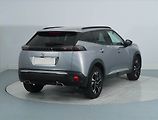 Peugeot 2008 (2022) Allure 1.2 PureTech, Automat - náhled 4