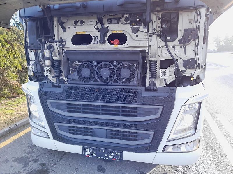 Volvo FH 460 LowDeck - fotka 26 z 37