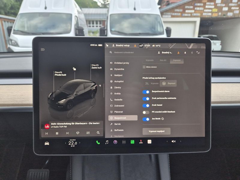 Tesla Model Y LONG RANGE DUAL MOTOR TZ 91,0% - fotka 28 z 50