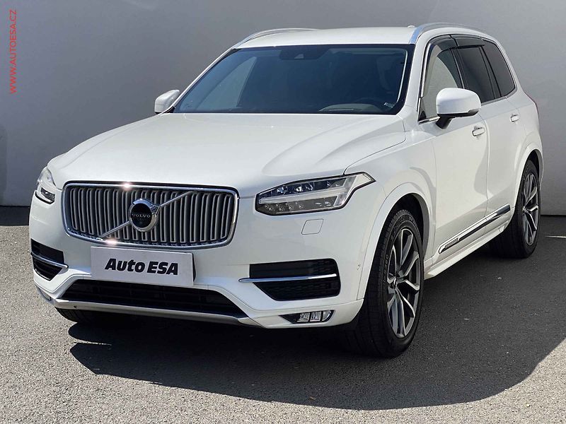 Volvo XC90 (2016) 2.0 D5 4x4, ČR, AT, LED - fotka 3 z 16