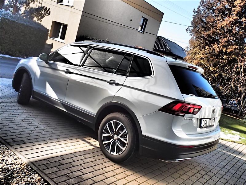 Volkswagen Tiguan Allspace 2,0 Tsi, 4motion, 7míst - fotka 5 z 44