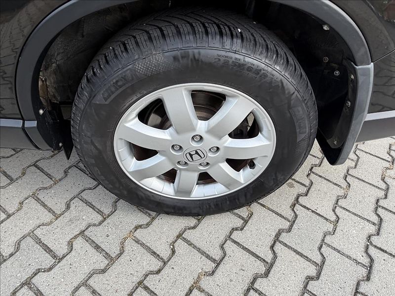Honda CR-V 2,0 4x4 TAŽNÉ - fotka 21 z 22