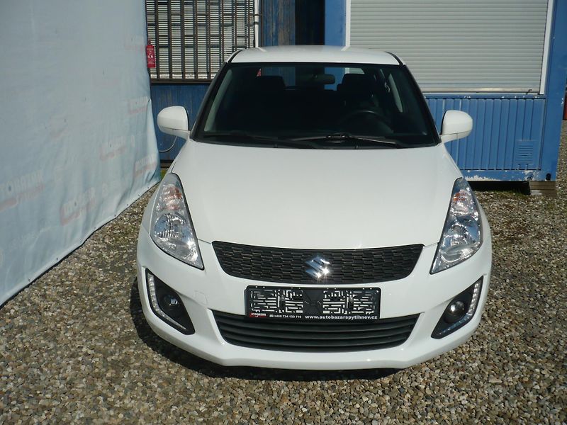 Suzuki Swift 1.2i 69Kw Klimatizace - fotka 2 z 25