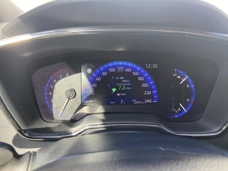 Toyota Corolla 1.2 TURBO 85kW Style TECH - fotka 15 z 20