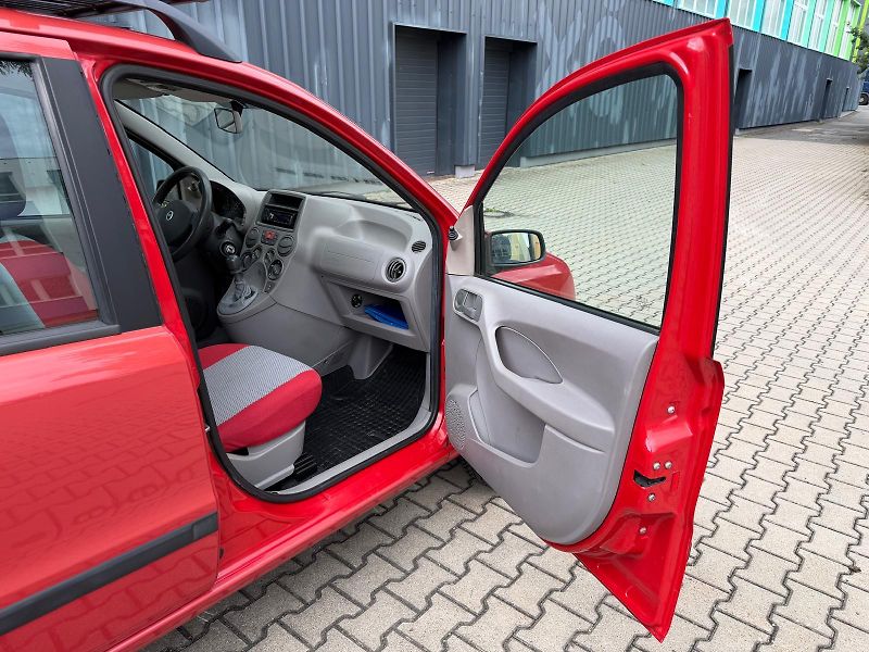 Fiat Panda 1,2i 4x4  - fotka 13 z 18