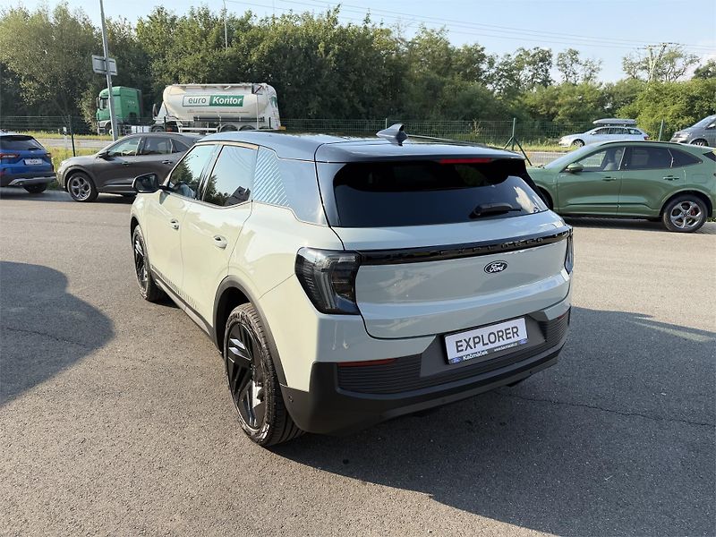 Ford Explorer Collection, SUV, 77 kWh PRODLO - fotka 5 z 23