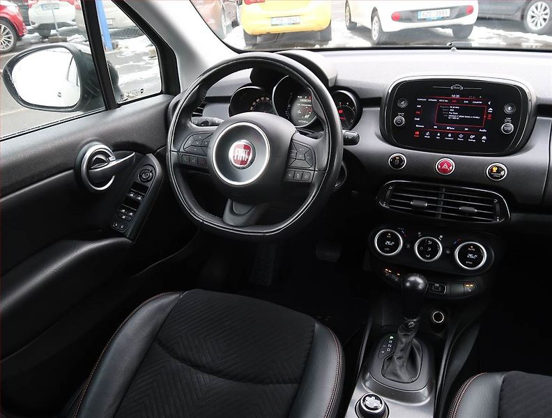 Fiat 500X (2018) Cross 1.4 MultiAir, 4X4 - fotka 7 z 21