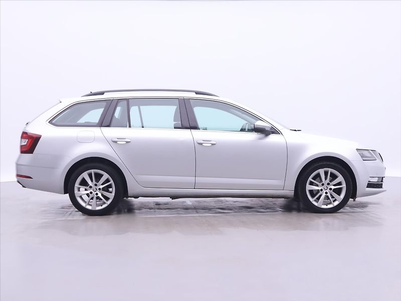 Škoda Octavia 2,0 TDI 110kW DSG CZ Style DPH - fotka 8 z 35