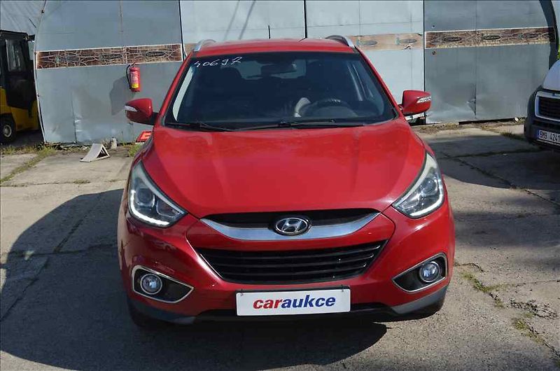 Hyundai ix35 (2014) 1,7 CRDI - fotka 2 z 20