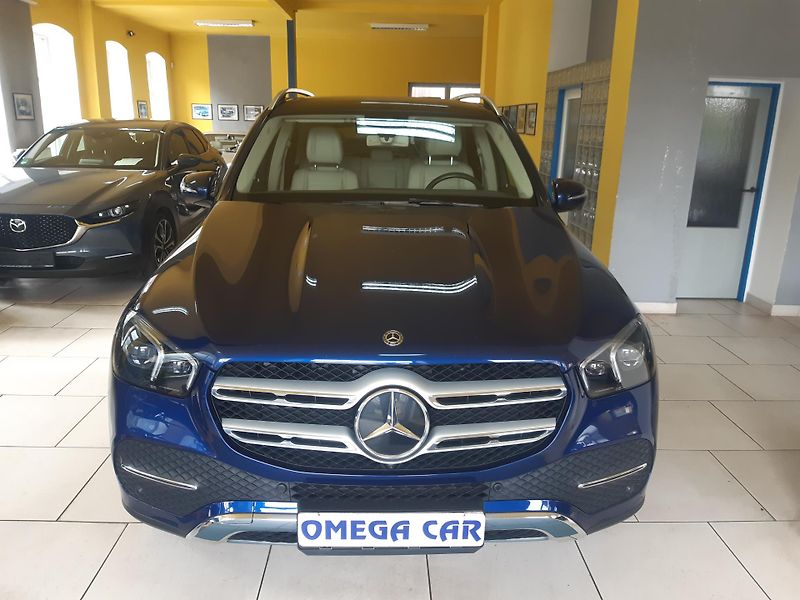 Mercedes-Benz GLE 300d 4MATIC AMG PAKET - fotka 2 z 42