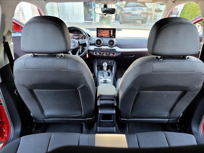 Audi Q2 1,5 AUT,TFT,Výhř,digiAC,navi - fotka 37 z 41