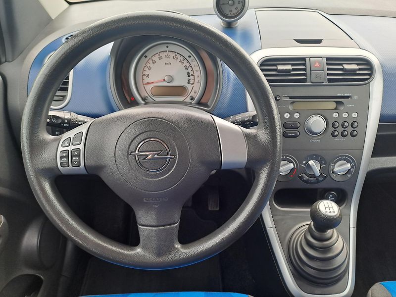 Opel Agila (2008) 1.3 CDTi PĚKNÝ STAV 2xKOLA - fotka 19 z 29