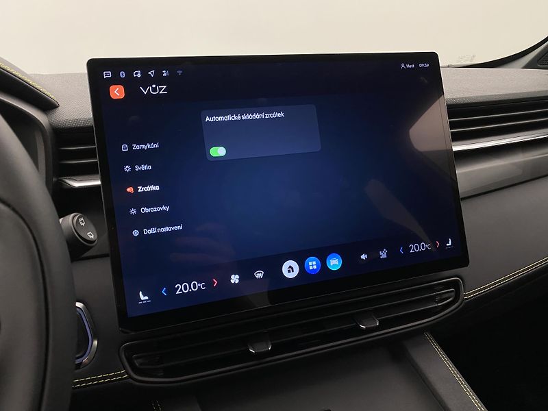 Lynk & Co 01 CORE PHEV AUT CZ 1.maj - fotka 60 z 72