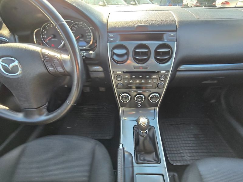 Mazda 6 (2006) 6 1.8i 16V 88 KW aut.kli - fotka 15 z 23