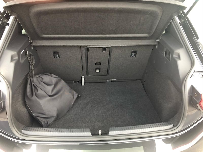 Volkswagen ID.3 Pro 58kWh, SOH 92.2% - fotka 13 z 28