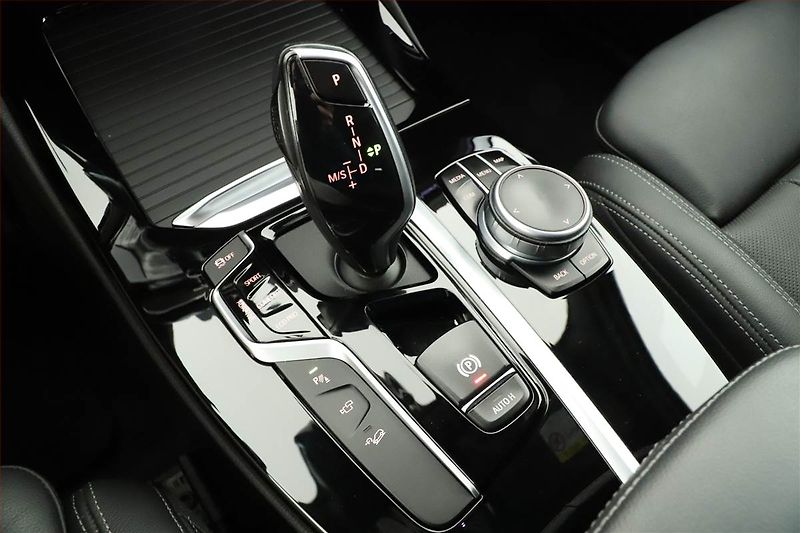 BMW X3 (2021) M Sport M40d - fotka 10 z 22