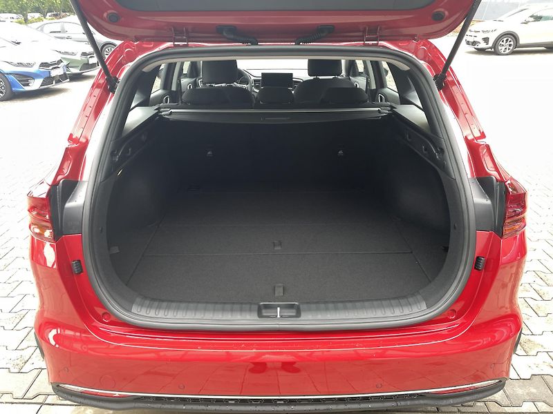 Kia Ceed SW (2025) 1,5T-GDi  SPIN 