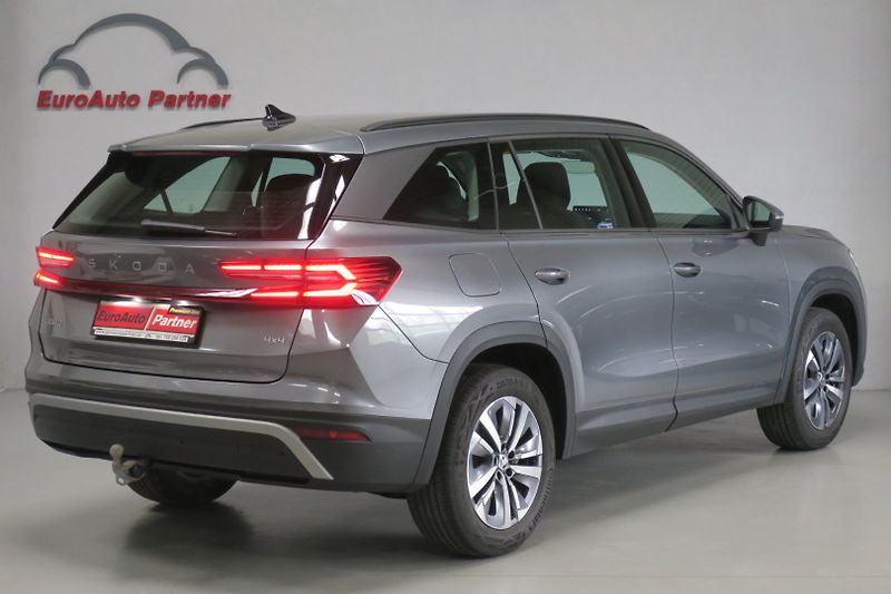 Škoda Kodiaq (2024) SELECTION 142kW 4X4 7M Nez.To. - fotka 4 z 50