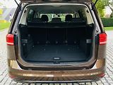 Volkswagen Touran 1.2TSI MANUÁL 7MÍST SERVISKA - náhled 19