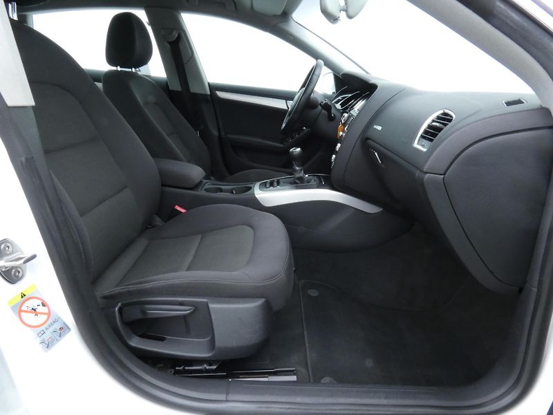 Audi A5 2.0 TDI 130 kW quattro - fotka 21 z 30
