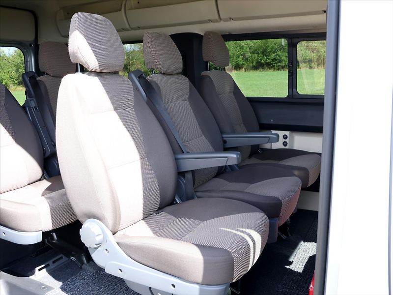 Citroën Jumper 2,0 HDi 120kW 8-Míst DPH Klima - fotka 14 z 35